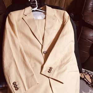 Boys 2 pc linen suit!